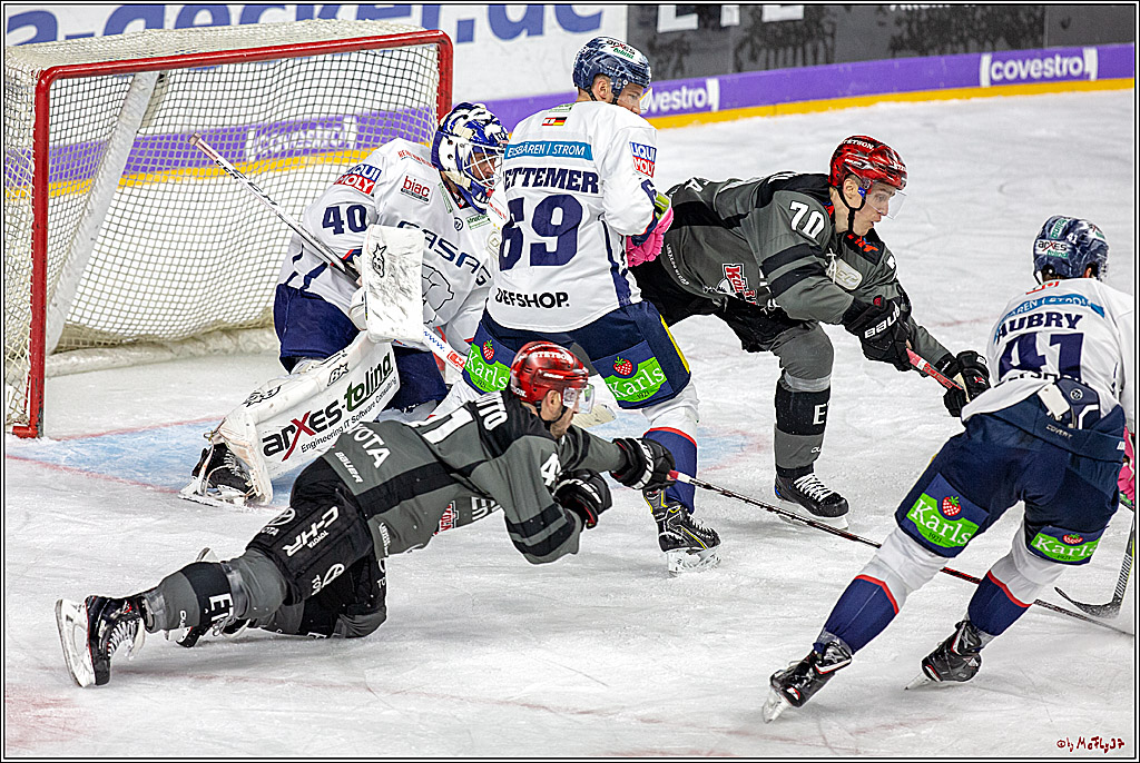 DEL; Koelner Haie - Eisbaeren Berlin, 21.10.2018